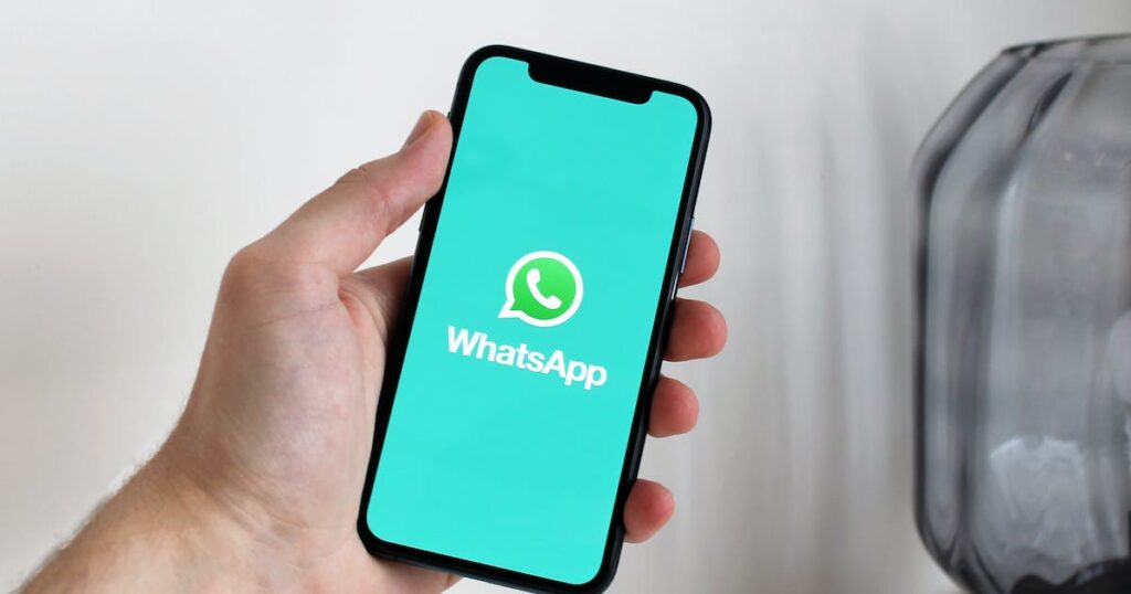 Como o uso do WhatsApp no fluxo de trabalho pode influenciar a produtividade da sua agência